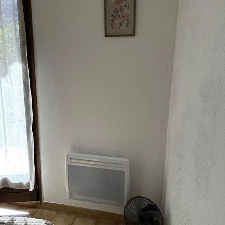 Apartment T2, 4 Couchages Avec Balcon, Proche De La Cure Thermale, Centre-ville *